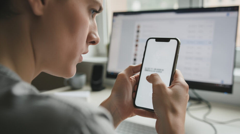 découvrez si un numéro inscrit sur liste rouge peut être identifié et les méthodes pour préserver votre confidentialité téléphonique.